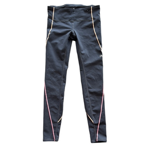 SzS Gapfit Black Leggings. Coral and pink contrast stitching VGUC